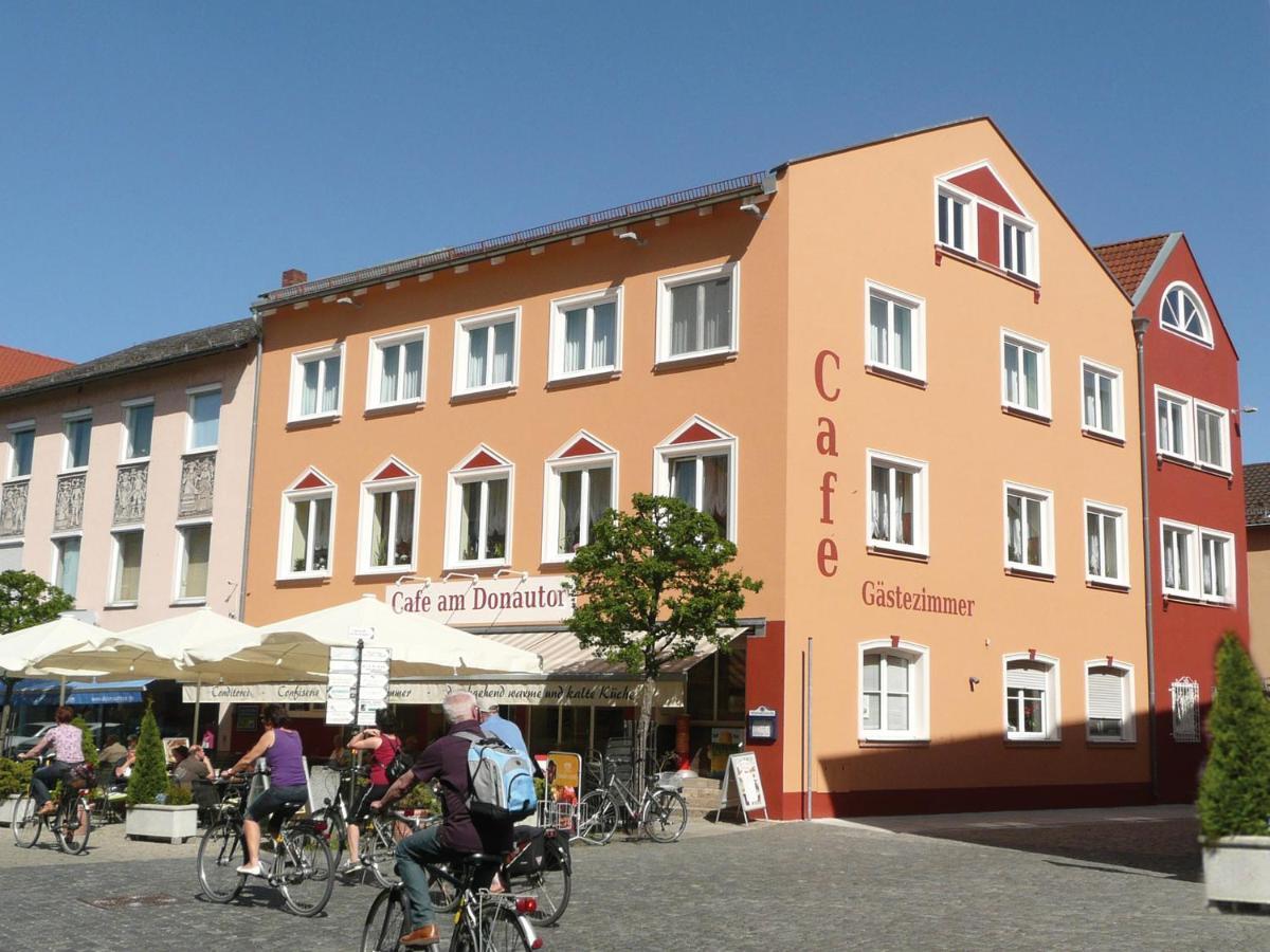 Hôtel Cafe Am Donautor à Kelheim Extérieur photo